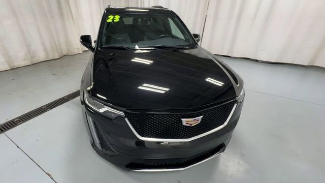 Used 2023 Cadillac XT6 Sport AWD/4WD image 3