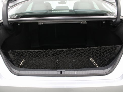 Used 2020 Toyota Avalon Limited image 20