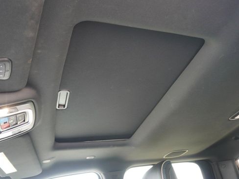 Used 2024 RAM 2500 Rebel w/ Towing Technology Group image 12