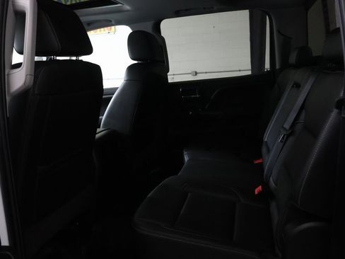 Used 2017 GMC Sierra 1500 SLT image 14