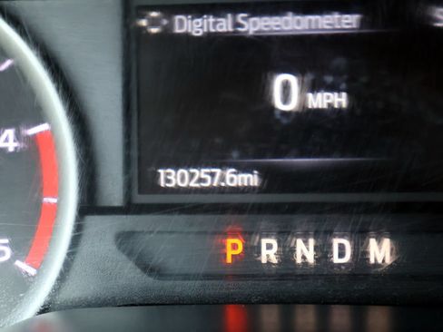 Used 2020 Ford F250 XLT w/ FX4 Off-Road Package AWD/4WD image 26