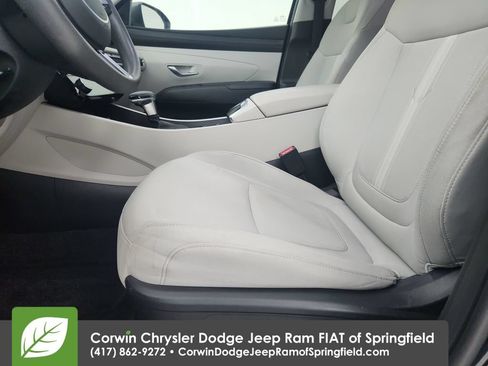 Used 2025 Hyundai Tucson SEL AWD/4WD image 19