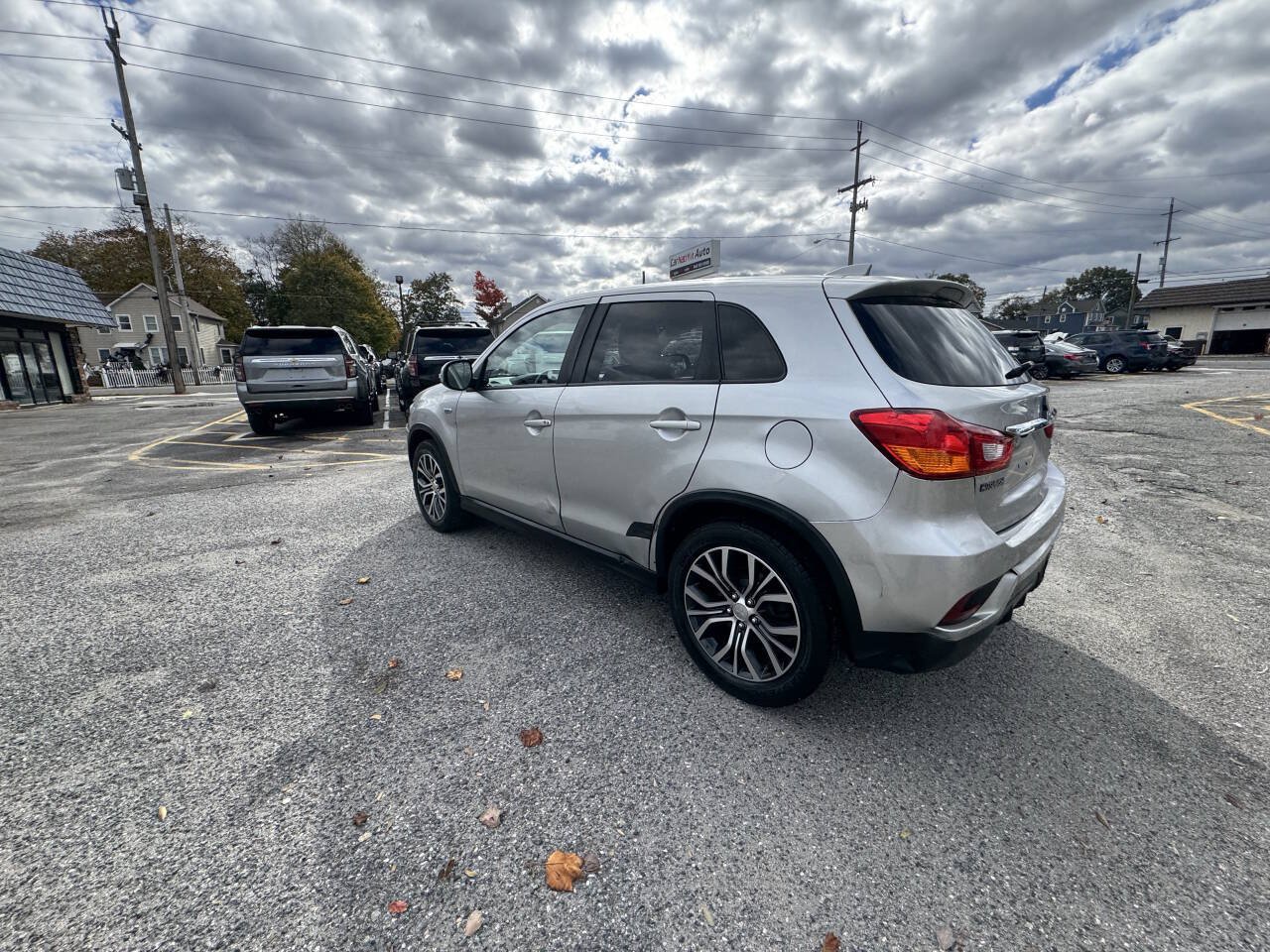 Used 2019 Mitsubishi Outlander Sport SE FWD image 14