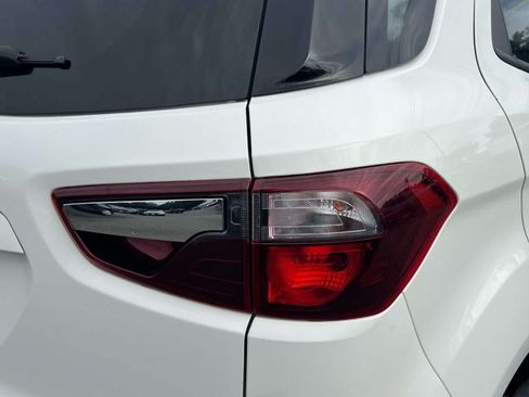 Used 2019 Ford EcoSport SES w/ SES Black Appearance Package AWD/4WD image 9