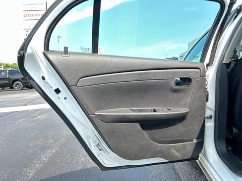 Used 2012 Chevrolet Malibu LT FWD image 13