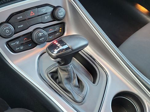 Used 2022 Dodge Challenger SXT w/ Blacktop Package image 20