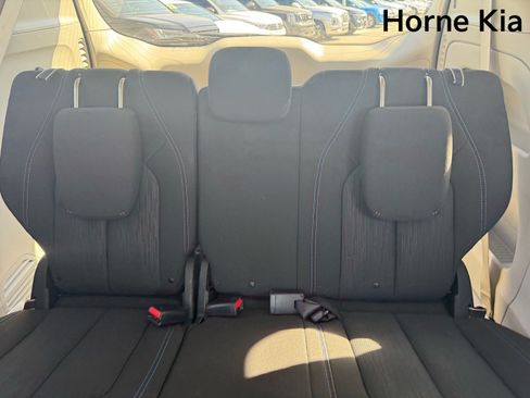 Used 2021 Chrysler Pacifica Touring w/ Cold Weather Group AWD/4WD image 13