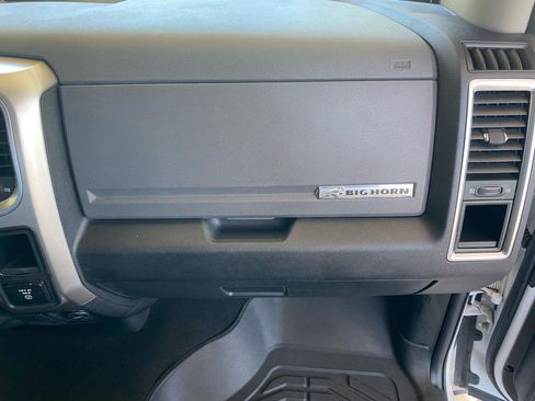 Used 2017 RAM 1500 Big Horn AWD/4WD image 37