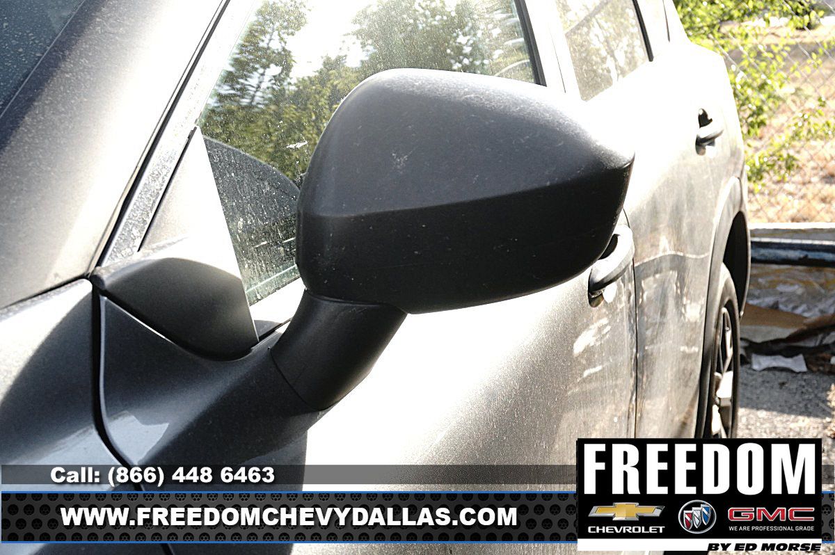 Used 2024 Nissan Rogue S AWD/4WD image 7