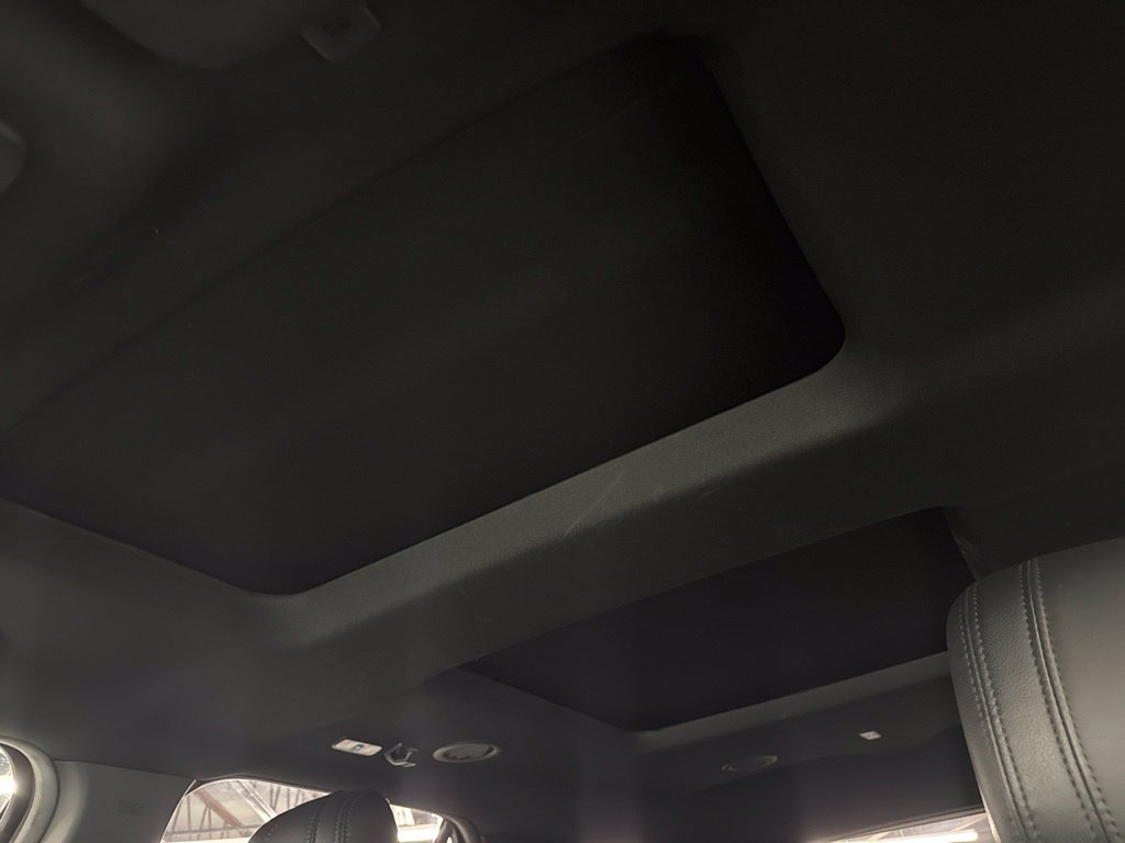 Used 2019 Ford Explorer XLT w/ Equipment Group 202A FWD image 26
