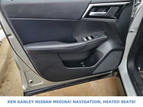 Used 2024 Mitsubishi Outlander image 40