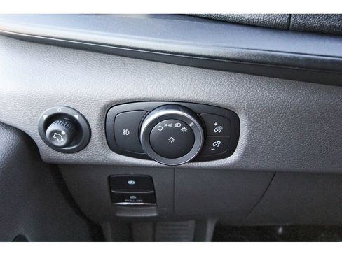 Certified 2025 Ford Transit 250 Low Roof w/ Exterior Upgrade Package RWD image 16