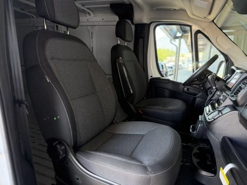 Used 2023 RAM ProMaster 1500 w/ Lane Management Group FWD image 17