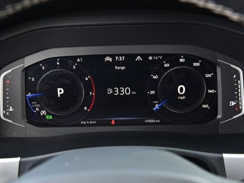 Used 2022 Volkswagen Atlas SE w/ Black Wheel Package image 12