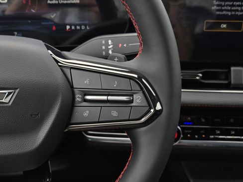 New 2026 Chevrolet Equinox RS w/ Convenience Package III FWD image 10