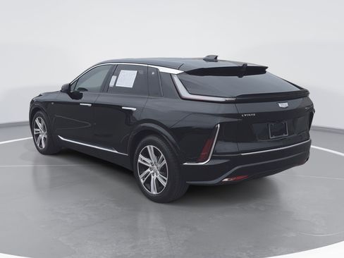 Used 2024 Cadillac Lyriq Tech w/ Driver Assist Package RWD image 5