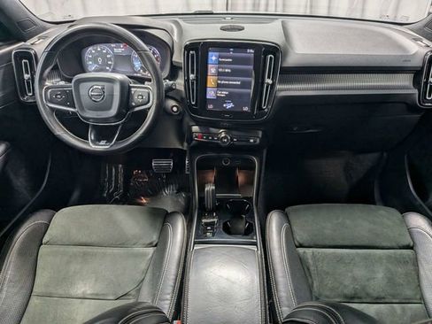 Used 2020 Volvo XC40 T5 R-Design w/ Protection Package Premier AWD/4WD image 6