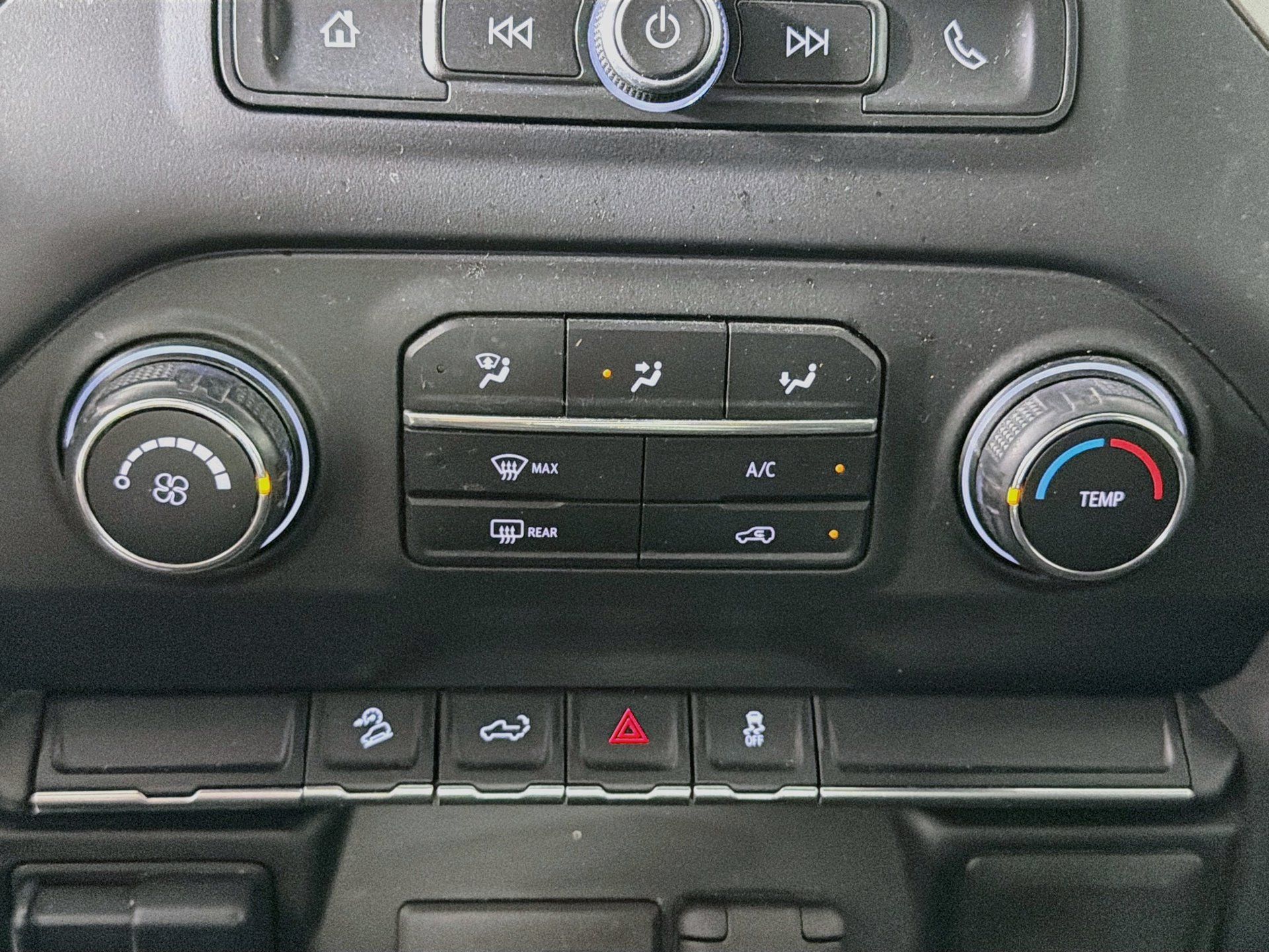 Used 2021 Chevrolet Silverado 1500 Custom Trail Boss AWD/4WD image 15