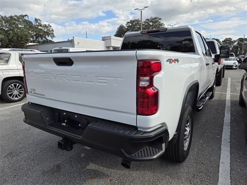 Used 2025 Chevrolet Silverado 2500 W/T image 3