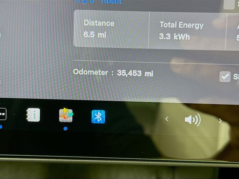 Used 2023 Tesla Model Y Long Range image 12