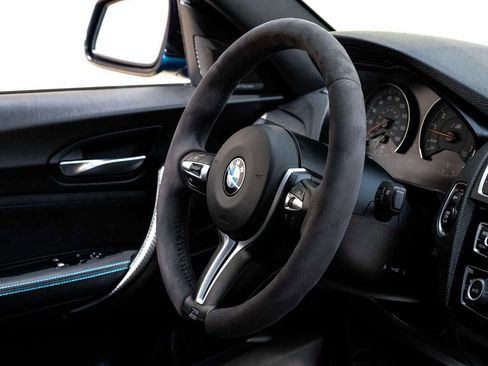 Used 2016 BMW M2 image 16