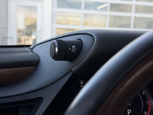 Used 2023 Lexus ES 350 Ultra Luxury image 36