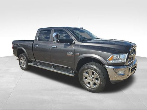Used 2017 RAM 2500 Laramie w/ Off Road Package AWD/4WD image 3