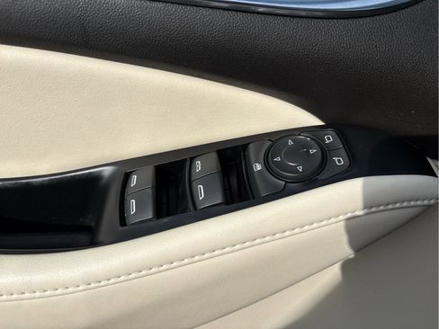 Used 2024 Buick Enclave Essence w/ Experience Buick Package image 29