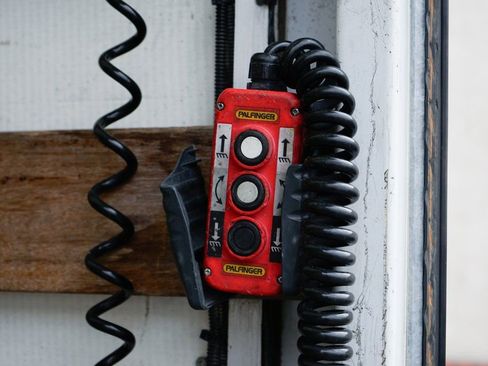 Used 2015 Ford F650 2WD Crew Cab Super Duty image 14