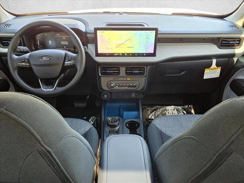 New 2025 Ford Maverick XLT image 14