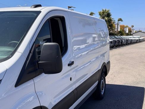 New 2026 Ford Transit 250 Low Roof RWD image 9