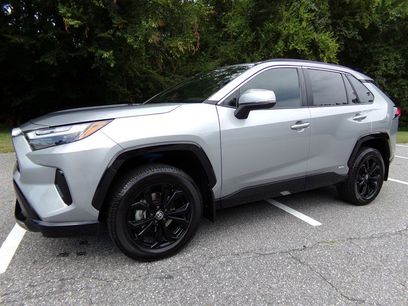Used 2022 Toyota RAV4 SE