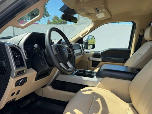 Used 2020 Ford F250 Lariat w/ Lariat Ultimate Package AWD/4WD image 10