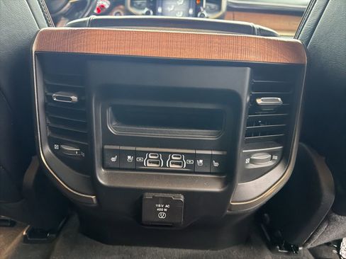 Used 2021 RAM 1500 Limited AWD/4WD image 7