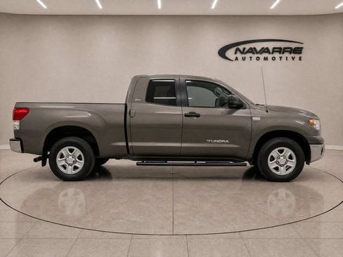 Used 2010 Toyota Tundra 2WD Double Cab w/ SR5 Pkg image 8