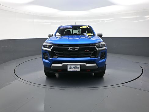 Used 2024 Chevrolet Colorado Z71 w/ Z71 Convenience Package 2 image 8