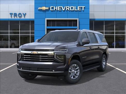 New 2026 Chevrolet Suburban LT AWD/4WD image 6