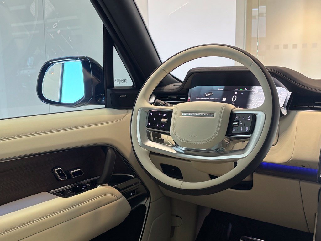 New 2026 Land Rover Range Rover SE AWD/4WD image 6