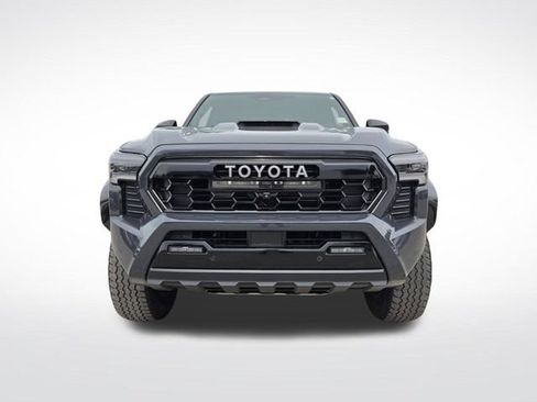 Used 2024 Toyota Tacoma TRD Pro AWD/4WD image 3