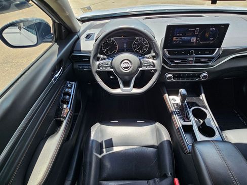 Used 2023 Nissan Altima 2.5 SR w/ SR Premium Package FWD image 30