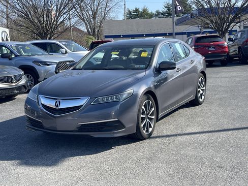 Used 2017 Acura TLX V6 w/ Technology Package image 2