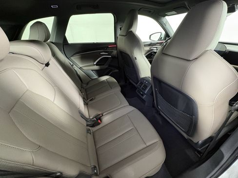 Used 2025 Audi Q5 Premium Plus w/ Premium Plus image 14