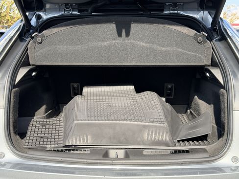 Certified 2024 Cadillac XT4 Sport w/ Cold Weather Package image 10