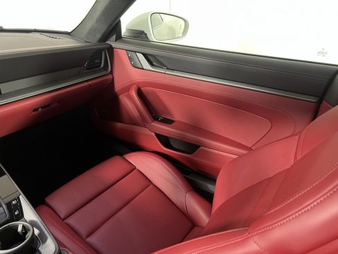 Certified 2022 Porsche 911 Carrera 4S image 25