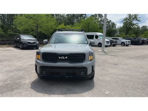 Used 2024 Kia Telluride SX X-Line AWD/4WD image 3