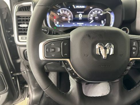 New 2026 RAM 1500 4x4 Crew Cab image 23