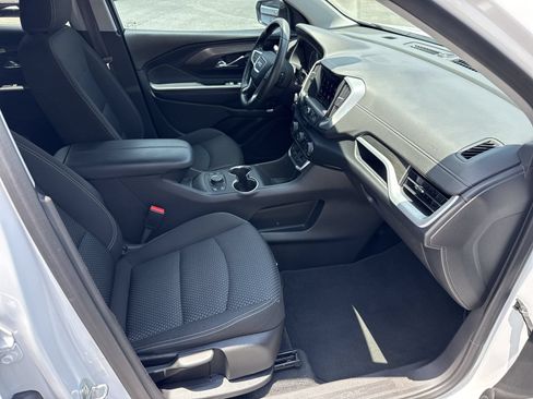 Used 2023 GMC Terrain SLE w/ Driver Convenience Package FWD image 30
