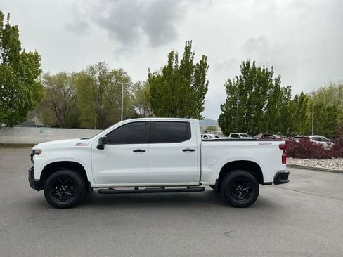 Used 2021 Chevrolet Silverado 1500 LT Trail Boss AWD/4WD image 9