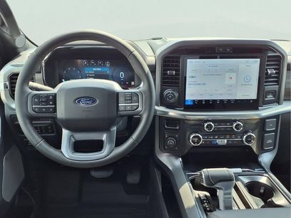 New 2026 Ford F150 Lariat w/ Equipment Group 501A Mid