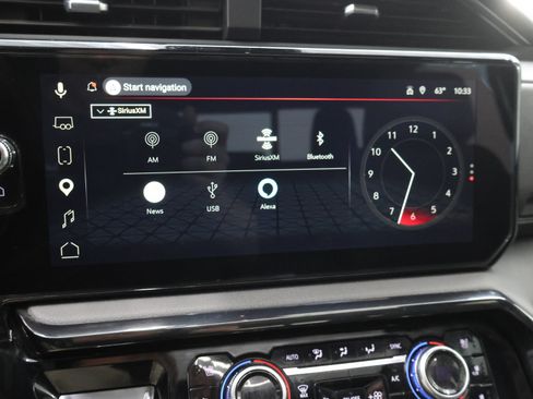 Used 2025 GMC Sierra 2500 AT4 w/ AT4 Premium Plus Package AWD/4WD image 65